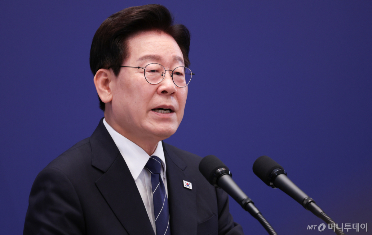 (서울=뉴스1) 허경 기자 = 이재명 대통령이 18일 청와대 영빈관에서 열린 현안 기자회견에서 발언하고 있다. (청와대통신사진기자단) 2026.9.18/뉴스1 Copyright © 뉴스1. All rights reserved. 무단 전재 및 재배포, AI학습 이용 금지. /사진=(서울=뉴스1) 허경 기자