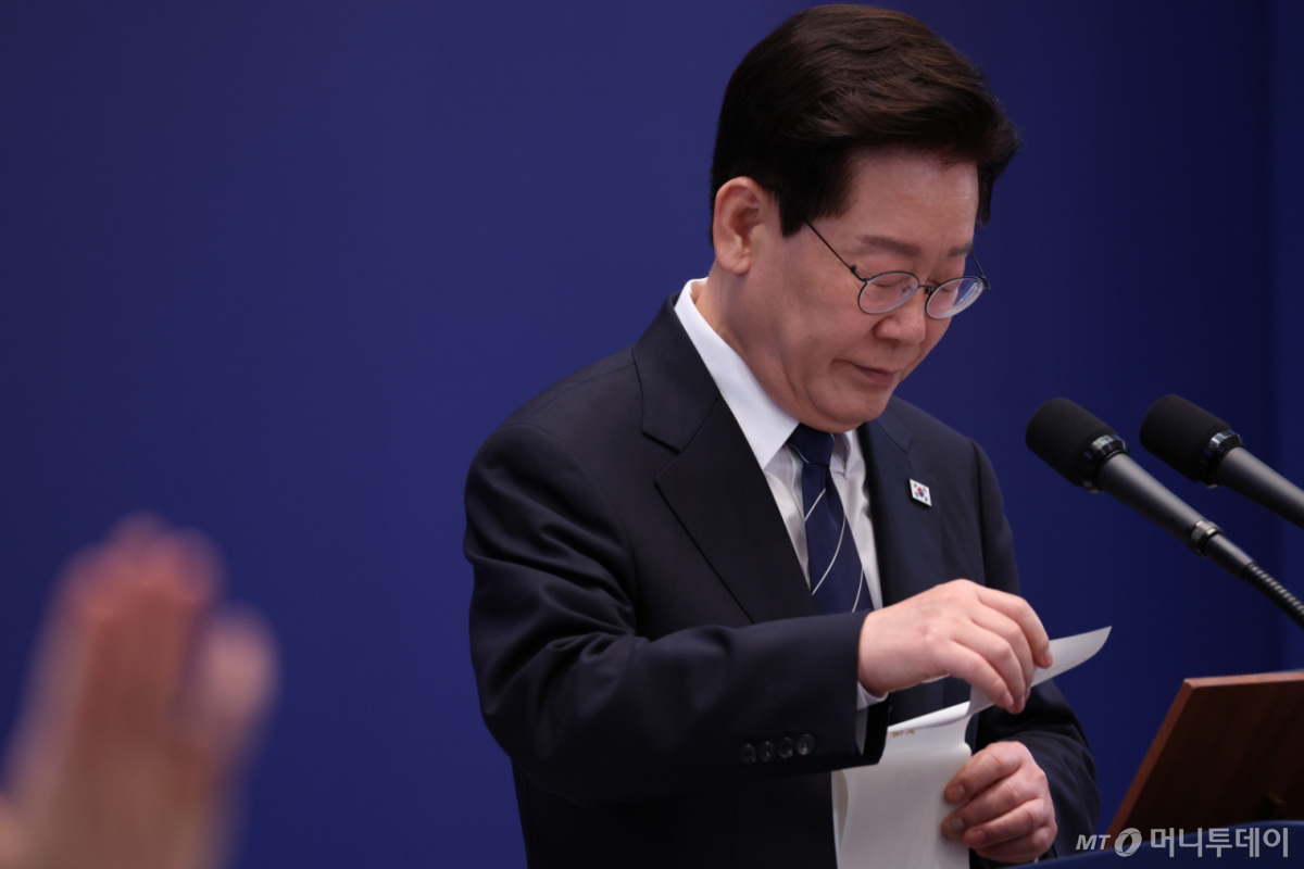 (서울=뉴스1) 허경 기자 = 이재명 대통령이 18일 청와대 영빈관에서 열린 현안 기자회견을 하고 있다. (청와대통신사진기자단) 2026.9.18/뉴스1 Copyright © 뉴스1. All rights reserved. 무단 전재 및 재배포, AI학습 이용 금지. /사진=(서울=뉴스1) 허경 기자