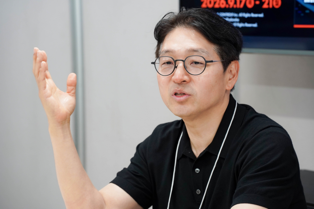 백영훈 스마일게이트 CBO가 TGS 2026에서 인터뷰하고 있다. 2026.09.18./사진=스마일게이트