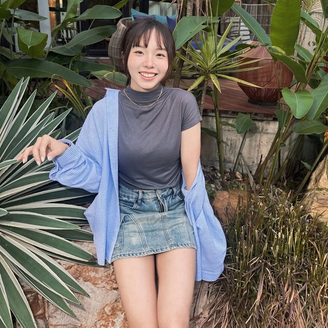 대만 여자 배구 대표팀의 세터 랴오이런의 사복 패션. /사진=랴오이런 공식 SNS