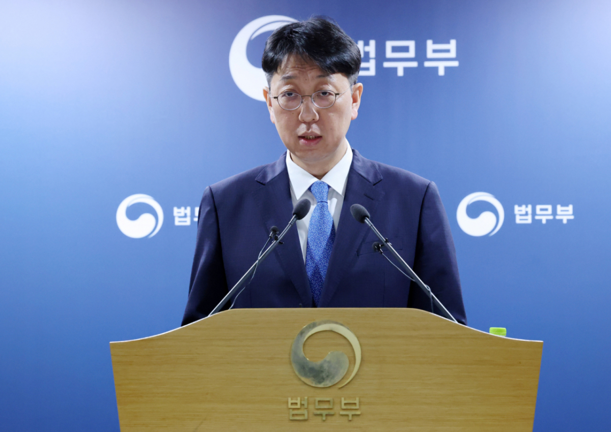 이응철 법무부 검찰국장이 22일 오전 경기도 과천시 법무부에서 공소청 직제안 관련 브리핑을 하고 있다. /사진=뉴스1