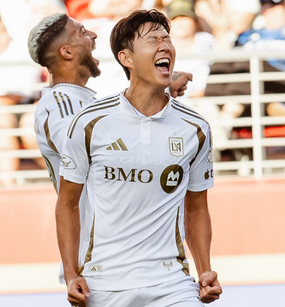 포효하는 손흥민. /사진=LAFC 공식 SNS 갈무리