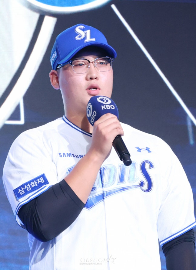광주YMCA유소년야구단 출신 김민훈(광주진흥고)이 지난 21일 KBO 드래프트에서 삼성에 1라운드 지명된 뒤 소감을 말하고 있다. /사진=김진경 대기자