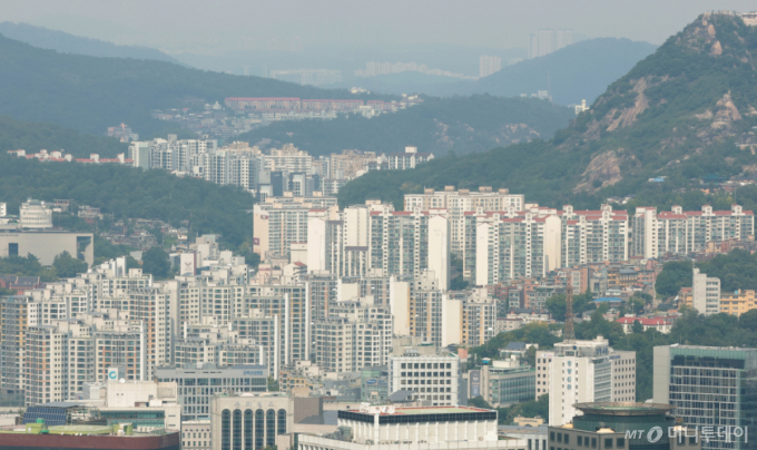 (서울=뉴스1) 권현진 기자 = 사진은 이날 서울 남산타워에서 바라본 서울 도심. 2026.9.14/뉴스1 Copyright (C) 뉴스1. All rights reserved. 무단 전재 및 재배포, AI학습 이용 금지. /사진=(서울=뉴스1) 권현진 기자
