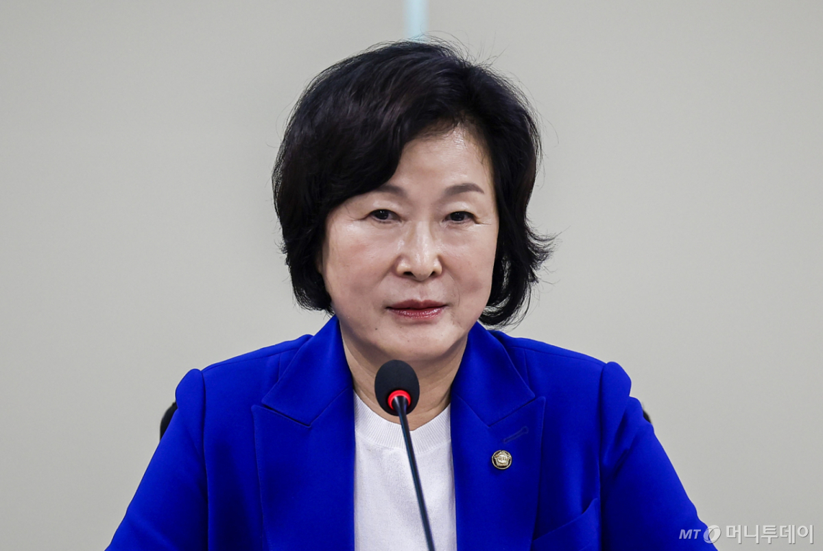 오세희 더불어민주당 전국소상공인위원회 위원장이 지난 7월 28일 서울 여의도 국회 의원회관에서 열린 '한국경영기술지도사회 정책현안 간담회: 더불어민주당 전국소상공인위원회'에서 인사말을 하고 있다. /사진=뉴시스