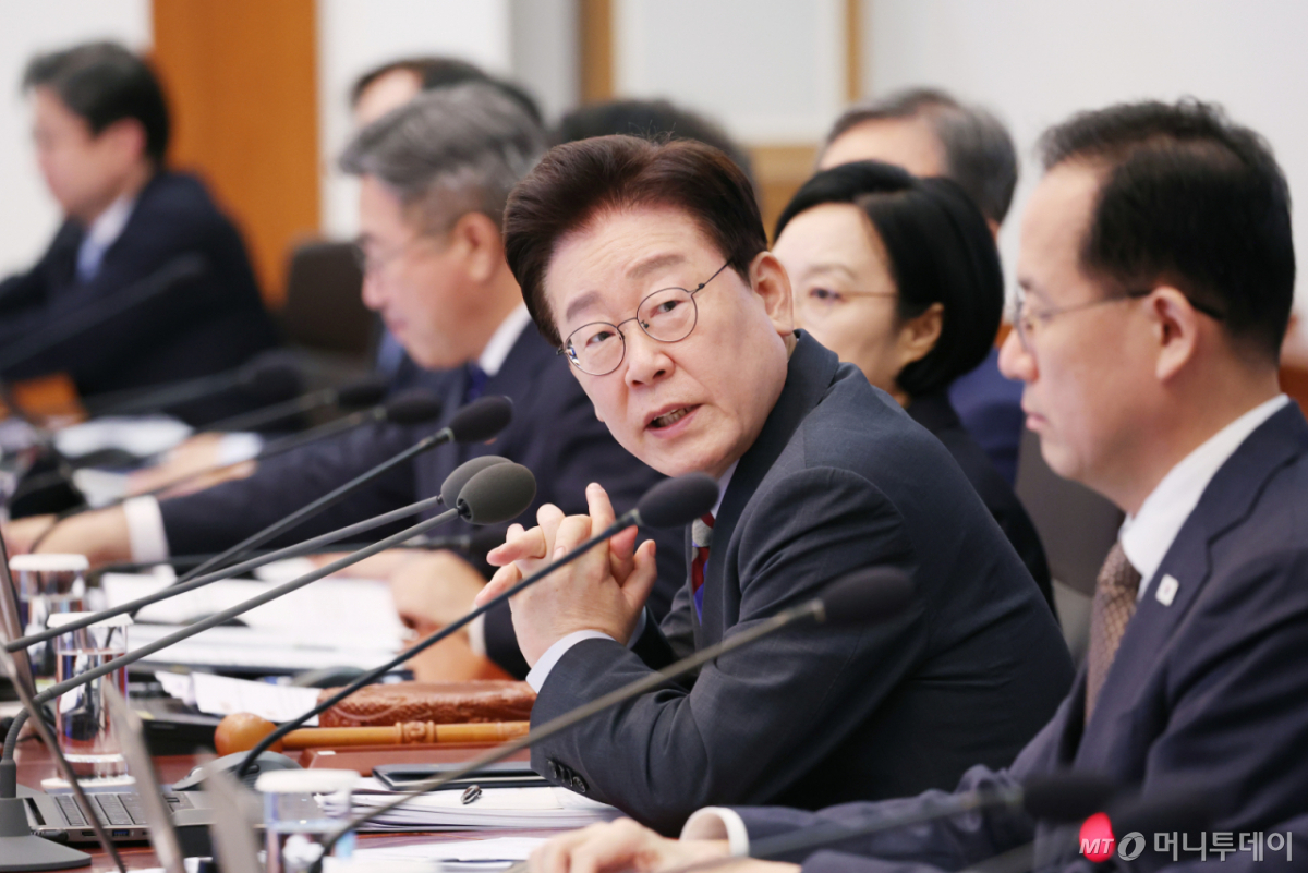 [서울=뉴시스] 조성봉 기자 = 이재명 대통령이 29일 청와대에서 열린 국무회의에서 발언을 하고 있다. 2026.09.29. suncho21@newsis.com /사진=김진아