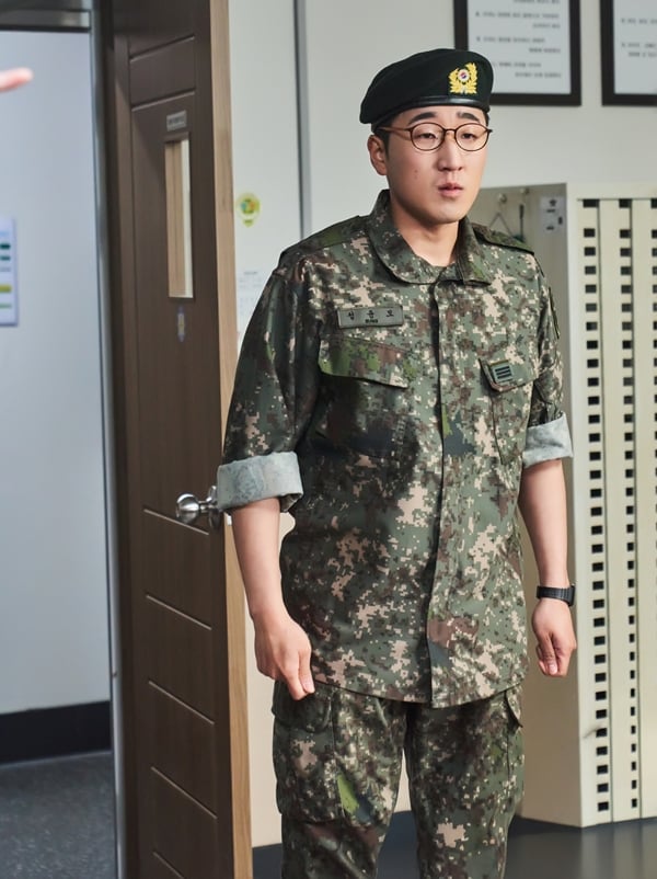 ENA 월화드라마 '신병4 : 사보타주' 성윤모 역의 김현규./사진=KT스튜디오지니