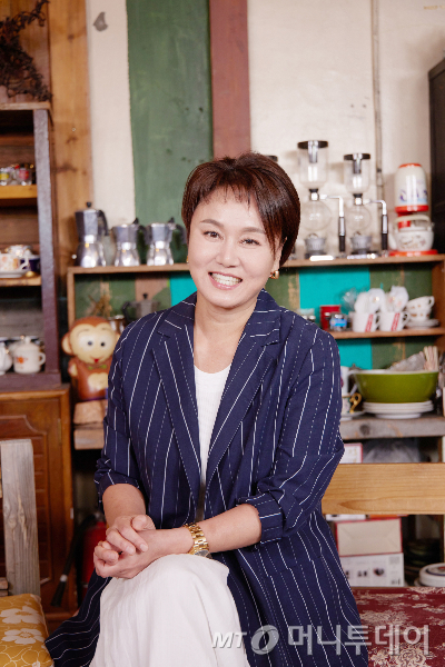 개그우먼 이경실(60)이 뇌 MRI 결과에 충격을 받아 다이어트를 시작했다고 밝혔다. /사진=머니투데이 DB