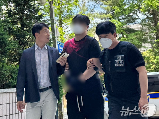 A씨가 지난 5월 18일 구속 전 피의자심문(영장실질심사)을 받기 위해 미추홀구 인천지법에 출석하던 모습./사진=뉴스1