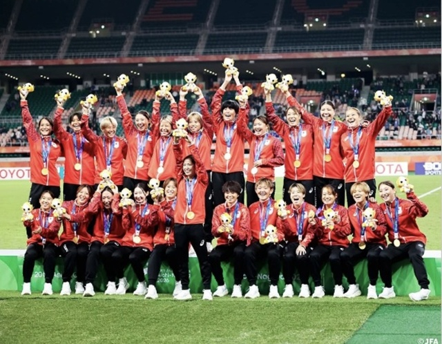 일본의 우승 세리머니. /사진=일본축구협회 SNS