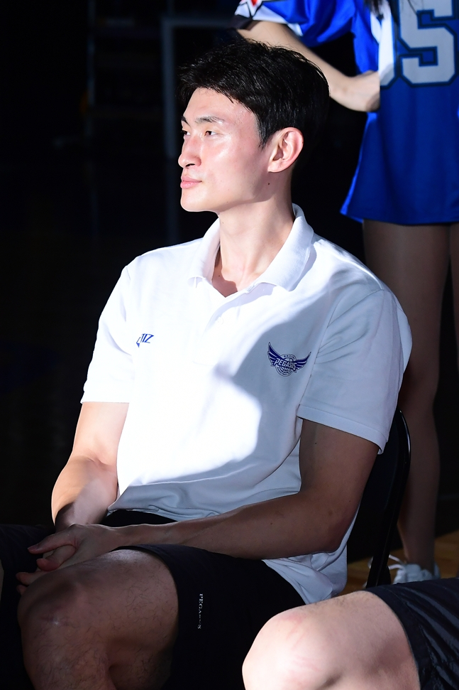 지난 9월 출정식에 나선 김국찬. /사진=KBL