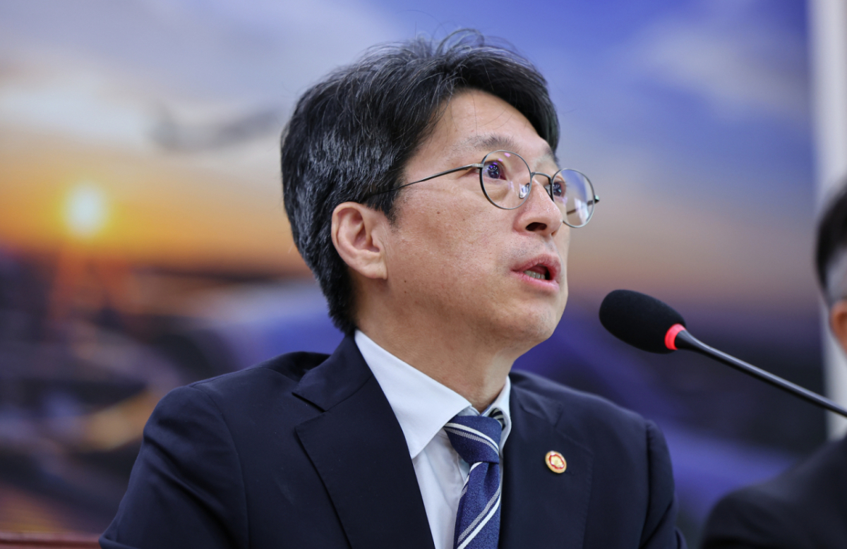 (서울=뉴스1) 김도우 기자 = 홍지선 국토교통부 장관이 7일 서울 여의도 국회에서 열린 국토교통위원회 국정감사에서 의원 질의에 답하고 있다. 2026.10.7/뉴스1 Copyright © 뉴스1. All rights reserved. 무단 전재 및 재배포, AI학습 이용 금지. /사진=(서울=뉴스1) 김도우 기자