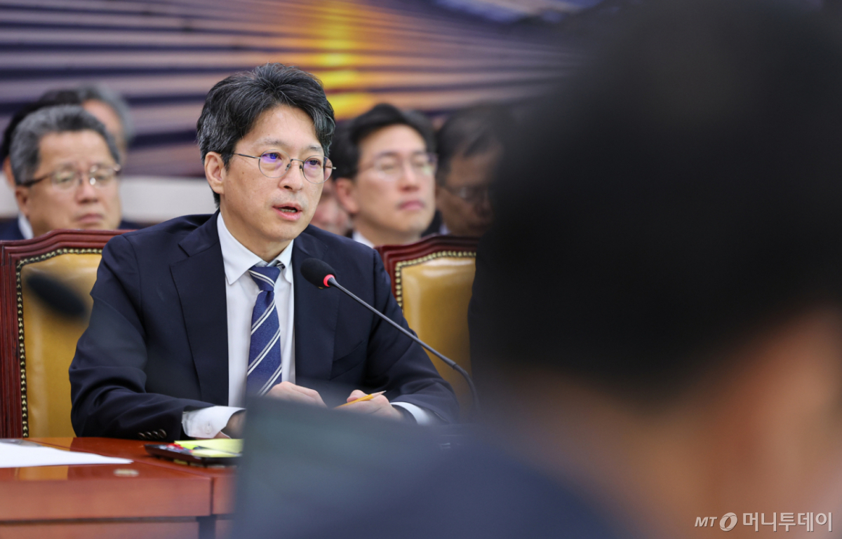 (서울=뉴스1) 김도우 기자 = 홍지선 국토교통부 장관이 7일 서울 여의도 국회에서 열린 국토교통위원회 국정감사에서 의원 질의에 답하고 있다. 2026.10.7/뉴스1 Copyright © 뉴스1. All rights reserved. 무단 전재 및 재배포, AI학습 이용 금지. /사진=(서울=뉴스1) 김도우 기자