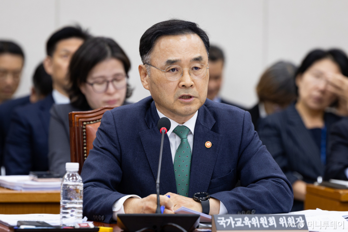 (서울=뉴스1) 유승관 기자 = 차정인 국가교육위원회 위원장이 7일 서울 여의도 국회에서 열린 교육위원회의 교육부 등에 대한 국정감사에 출석해 의원 질의에 답하고 있다. 2026.10.7/뉴스1 Copyright © 뉴스1. All rights reserved. 무단 전재 및 재배포, AI학습 이용 금지. /사진=(서울=뉴스1) 유승관 기자