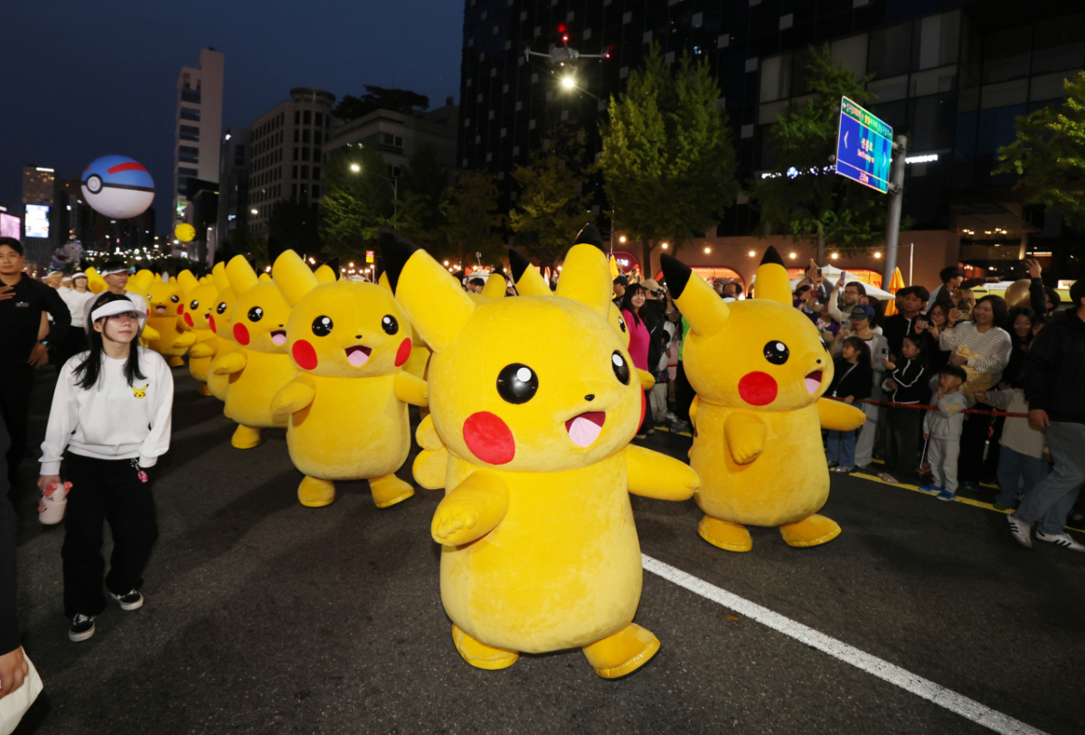 '강남페스티벌' 피카츄와 함께 한 퍼레이드 피날레 /사진제공=강남구