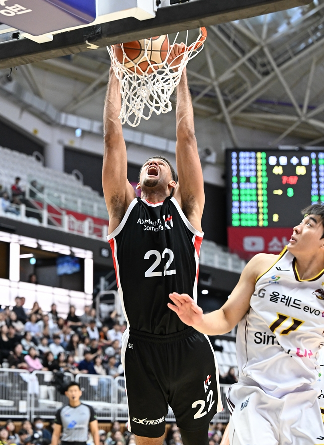 수원KT 트레이 포터(왼쪽). /사진=KBL 제공