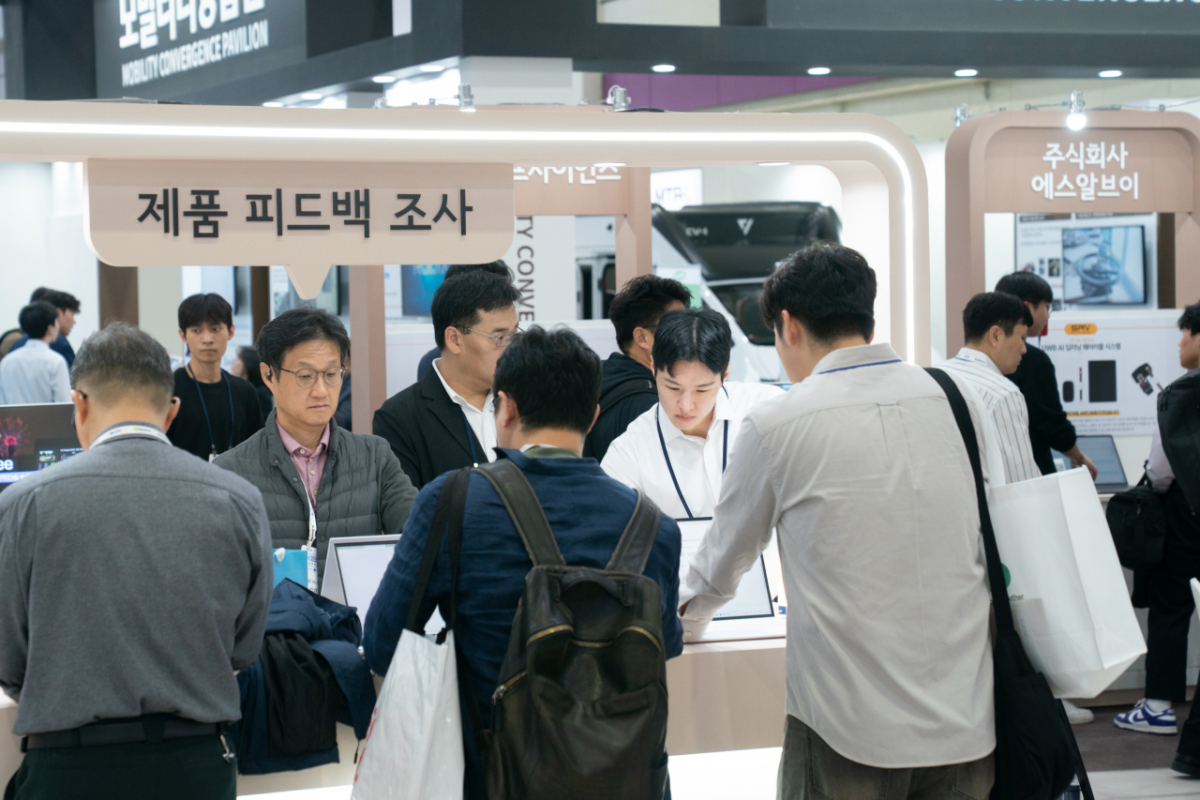 '2025한국전자전(KES)' 현장 사진. /사진제공=서울시