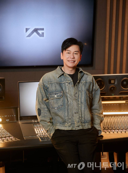 YG Entertainment Chief Producer Yang Hyun-suk revealed plans for the debut of a new boy group and girl group./Photo=Money Today DB