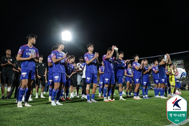 파주 선수단. /사진=한국프로축구연맹 제공