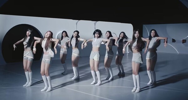 A2O LITE 'NEON' 뮤직비디오 스틸 / 사진=A2O엔터테인먼트