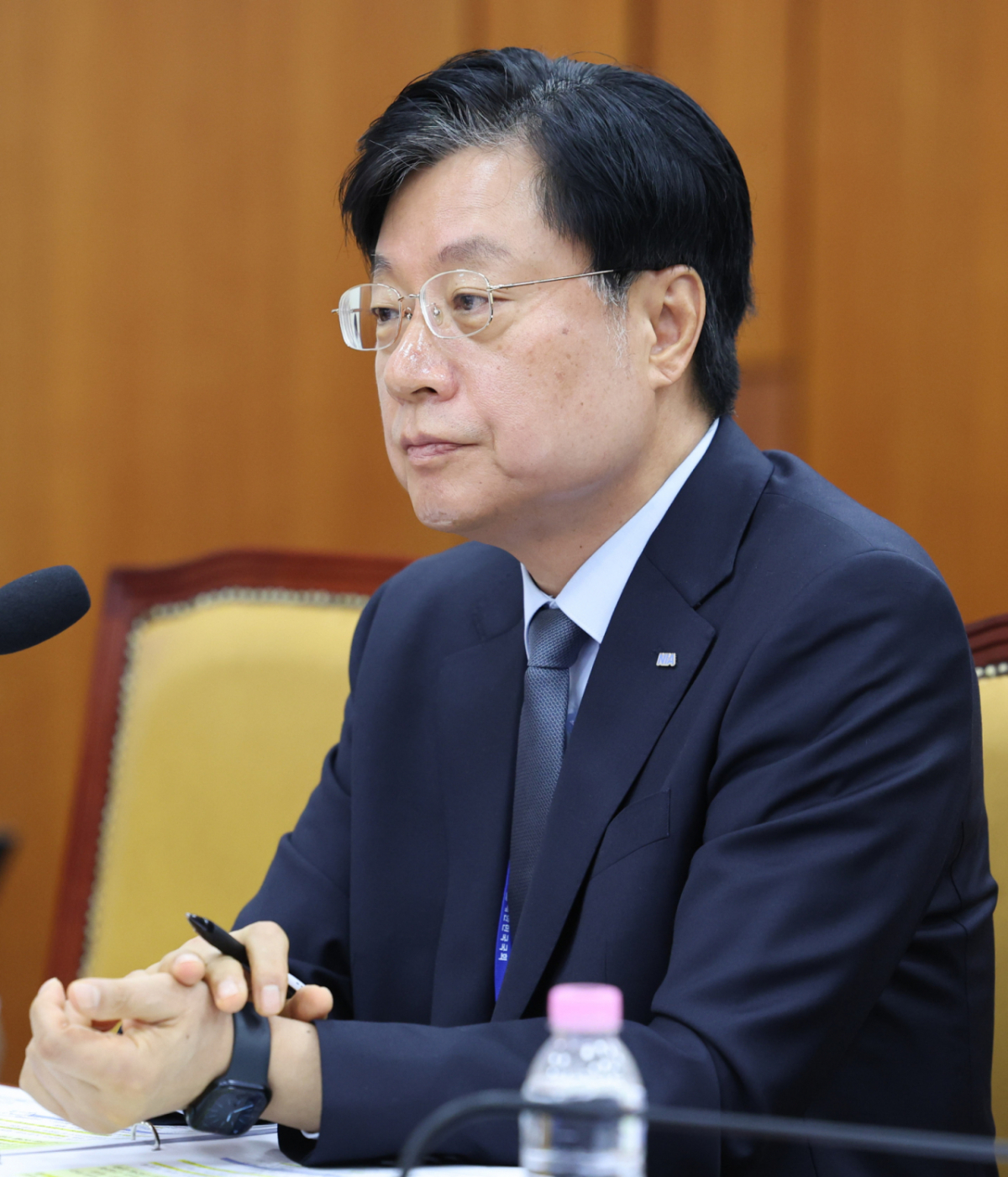 Kim Hyeong-cheol, Director of the Korea Institute for Defense Intelligence Command Promotion, attended the National Audit on the Information and Communications Industry Promotion Agency and others held by the National Assembly Science and Information Communications Committee at the Yeouido National Assembly on the 15th. /Photo=NEWSIS