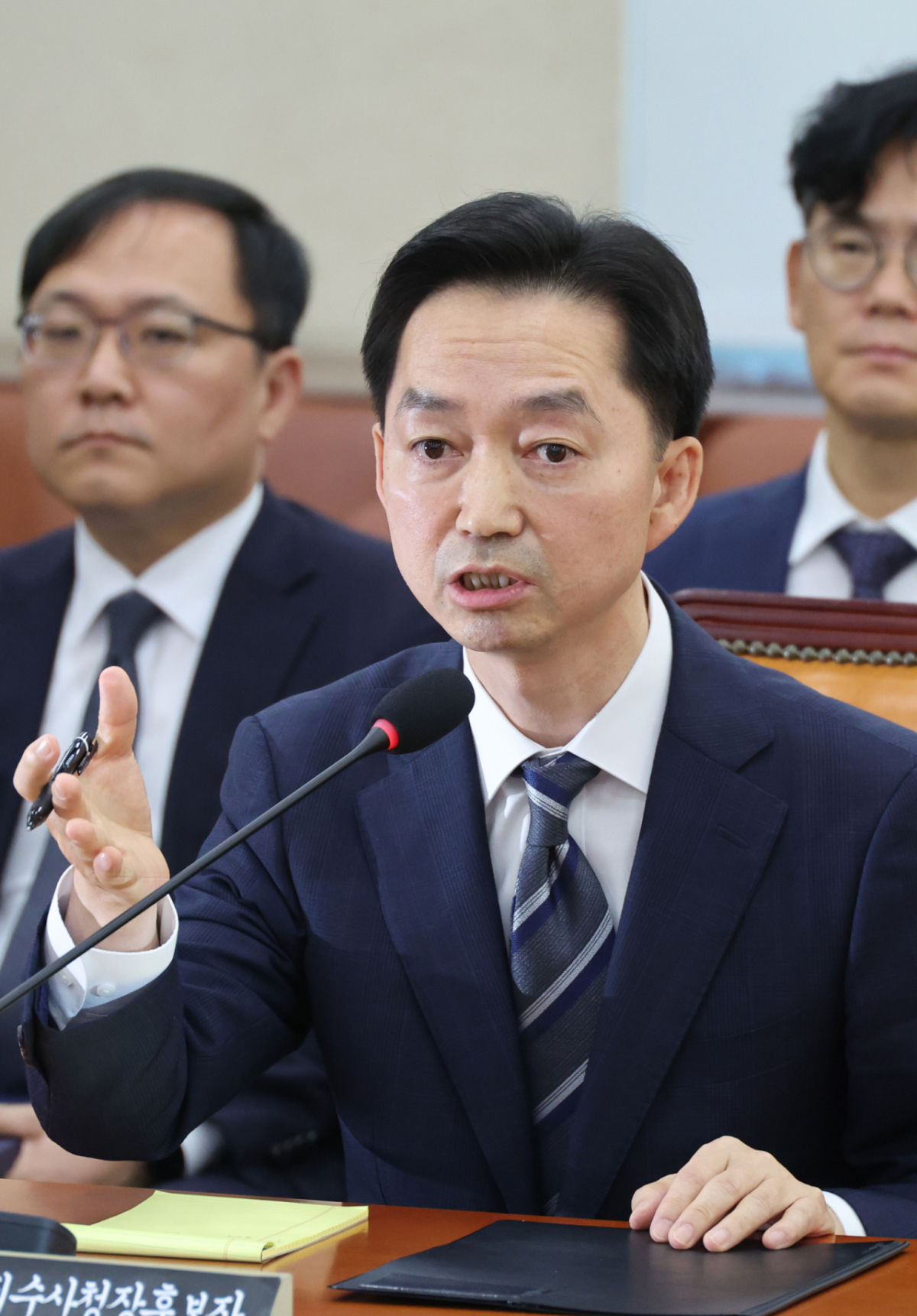김지용 중대범죄수사청장 후보자가 14일 서울 여의도 국회에서 열린 행정안전위원회 인사청문회에서 의원 질의에 답변하고 있다. 사진=뉴스1 /사진=(서울=뉴스1) 신웅수 기자