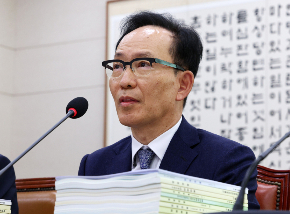 김대웅 서울고등법원장이 16일 서울 여의도 국회에서 열린 법제사법위원회 국정감사(서울고등법원 등)에서 의원 질의에 답변하고 있다. /사진=뉴시스