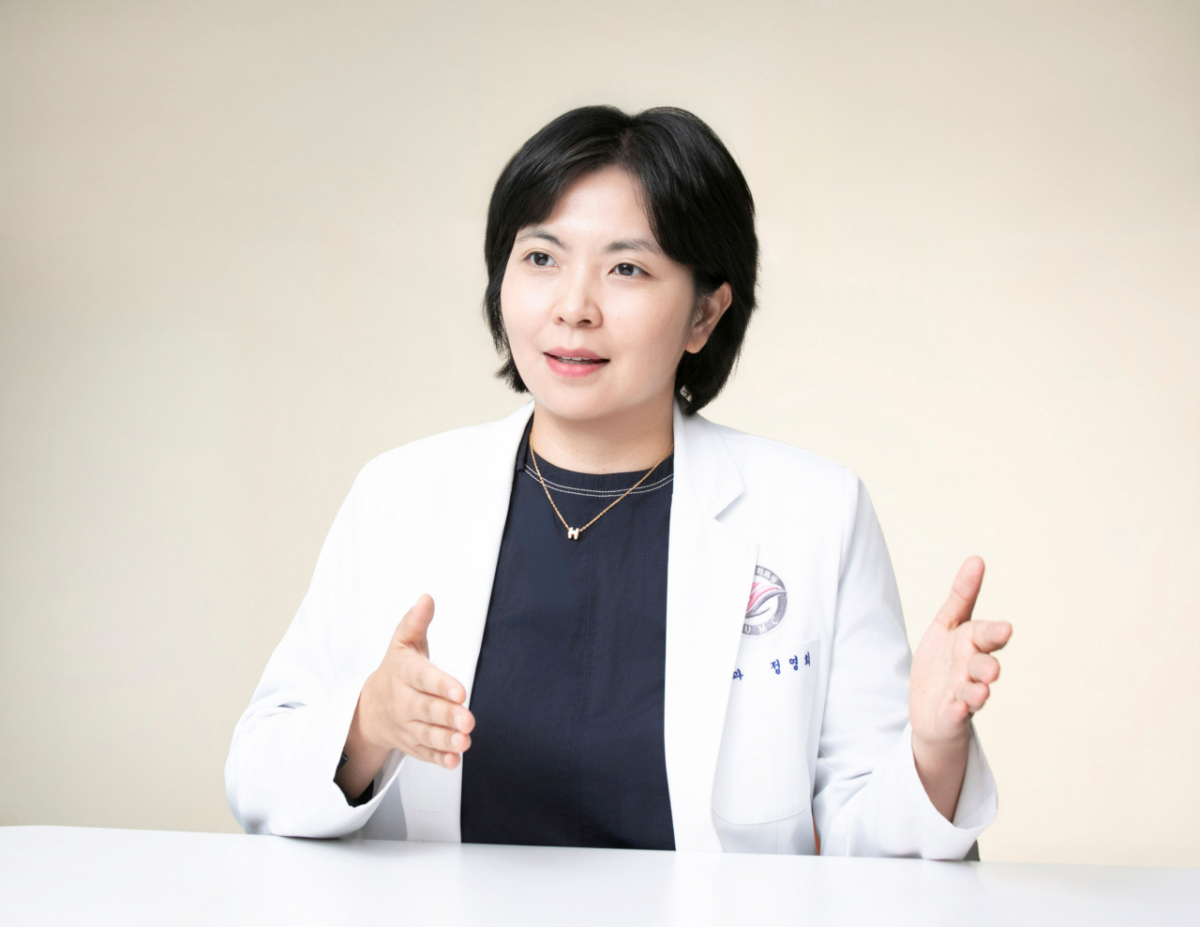 정영희 한림대성심병원 신경과 교수는 기자와의 인터뷰에서 "치매 치료를 시작한 환자의 40%가 치매약 복용 스케줄을 제대로 지키지 못한다"고 했다.