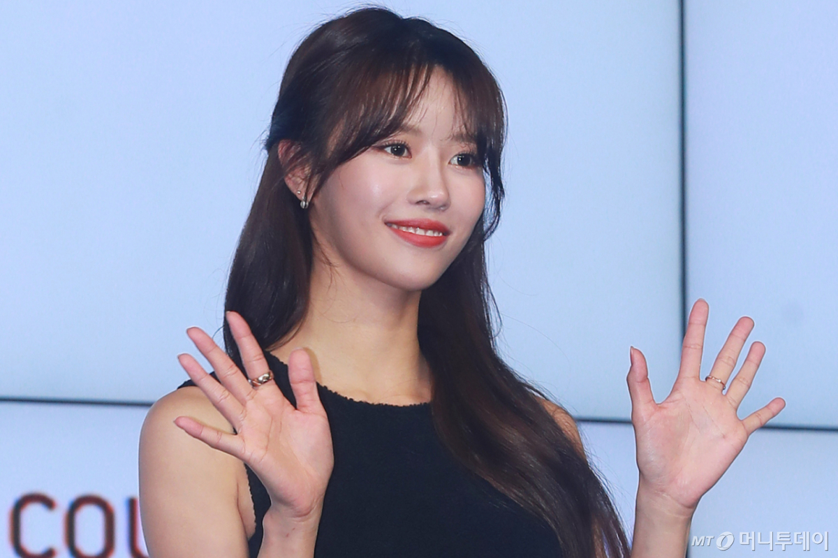 그룹 러블리즈 출신 방송인 이미주가 직업계 고등학교를 향한 편견에 소신을 밝힌다. 사진은 방송인 이미주. /사진=머니투데이 사진 DB