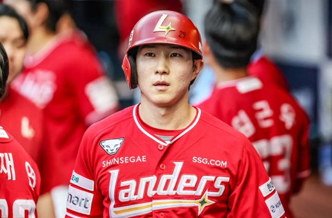 SSG 랜더스 박성한. /사진=SSG 랜더스 제공