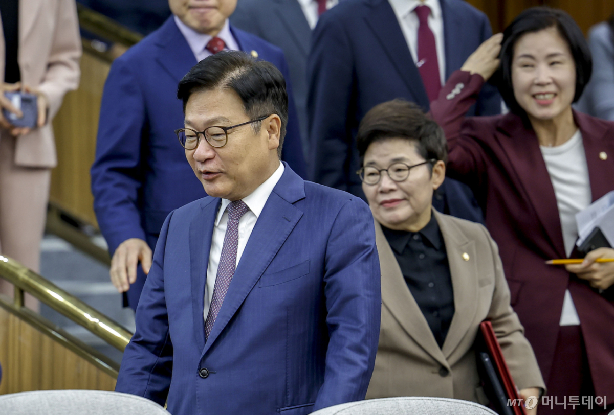 [서울=뉴시스] 정병혁 기자 = 정점식 국민의힘 원내대표가 20일 서울 여의도 국회에서 열린 국정감사 대책회의에 참석하고 있다. 2026.10.20. jhope@newsis.com /사진=정병혁