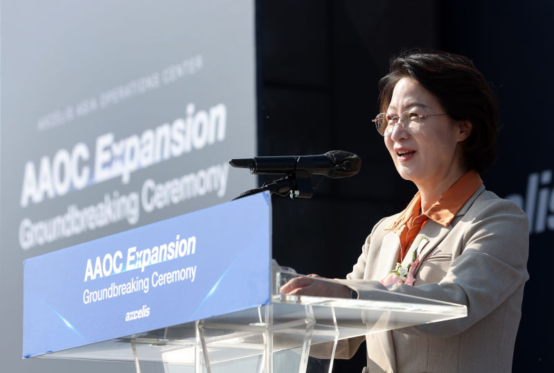 엑셀리스 아시아 거점센터(AAOC) 착공식에서 축사를 하고 있는 추미애 경기도지사./사진제공=경기도