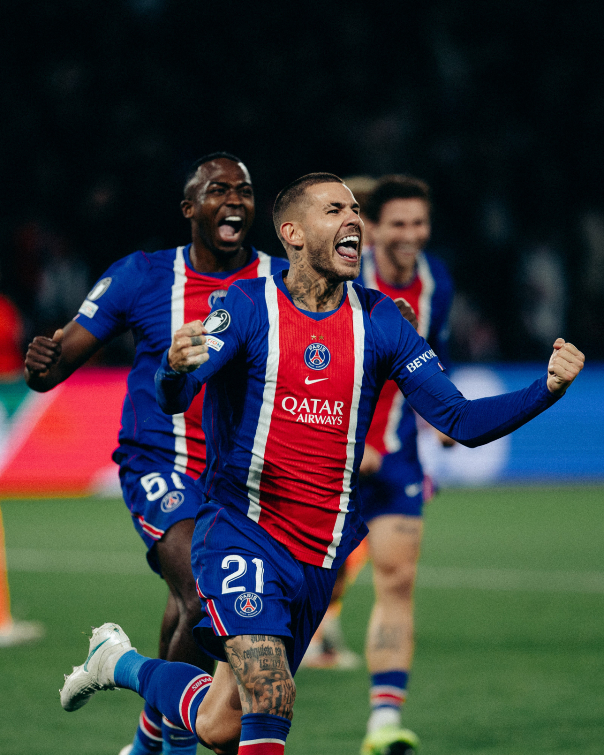 파리 생제르맹 뤼카 에르난데스가 21일 바르셀로나와의 UEFA 챔피언스리그 리그 스테이지 3차전 득점 이후 기뻐하고 있다. /사진=파리 생제르맹 SNS 캡처