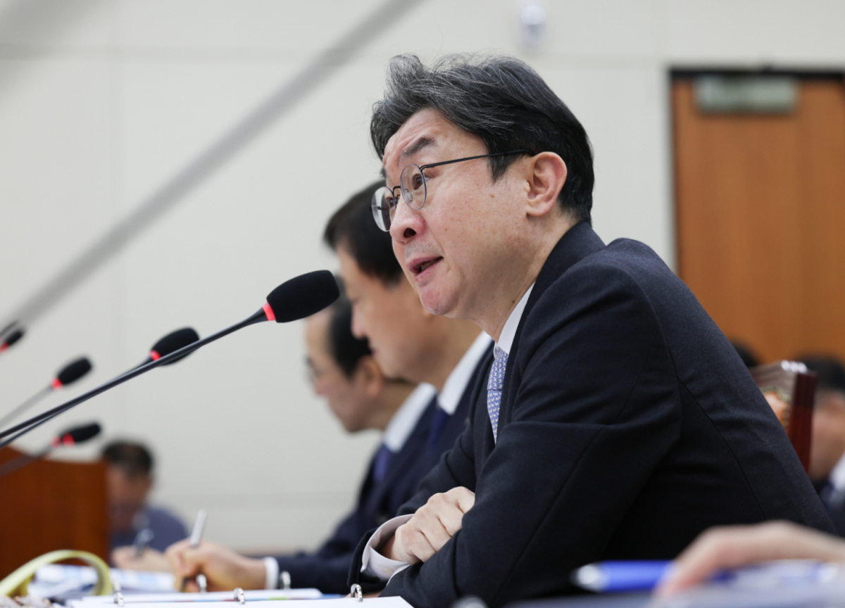 이억원 금융위원회 위원장이 22일 오전 서울 여의도 국회에서 열린 재정경제위원회 종합국정감사에서 질의에 답하고 있다. /사진=뉴시스