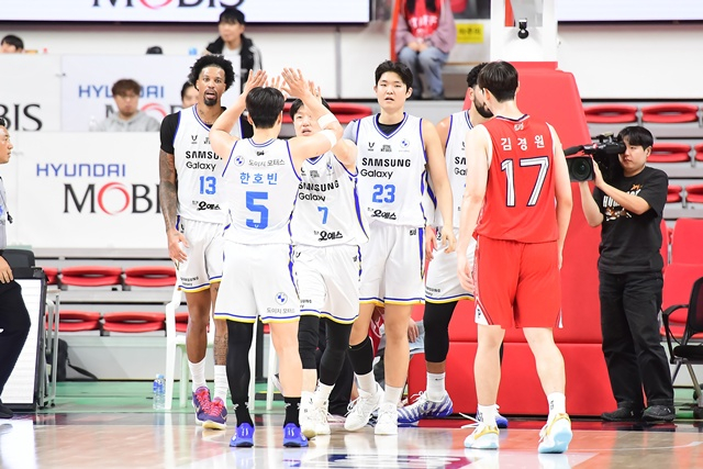서울 삼성 선수단. /사진=KBL 제공