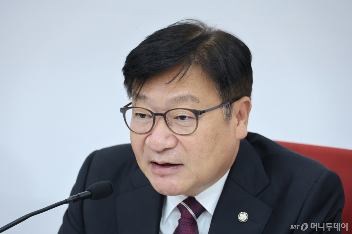(서울=뉴스1) 신웅수 기자 = 정점식 국민의힘 원내대표가 25일 서울 여의도 국회에서 국정감사 현안 관련 기자간담회를 하고 있다. 2026.10.25/뉴스1 Copyright © 뉴스1. All rights reserved. 무단 전재 및 재배포, AI학습 이용 금지. /사진=(서울=뉴스1) 신웅수 기자