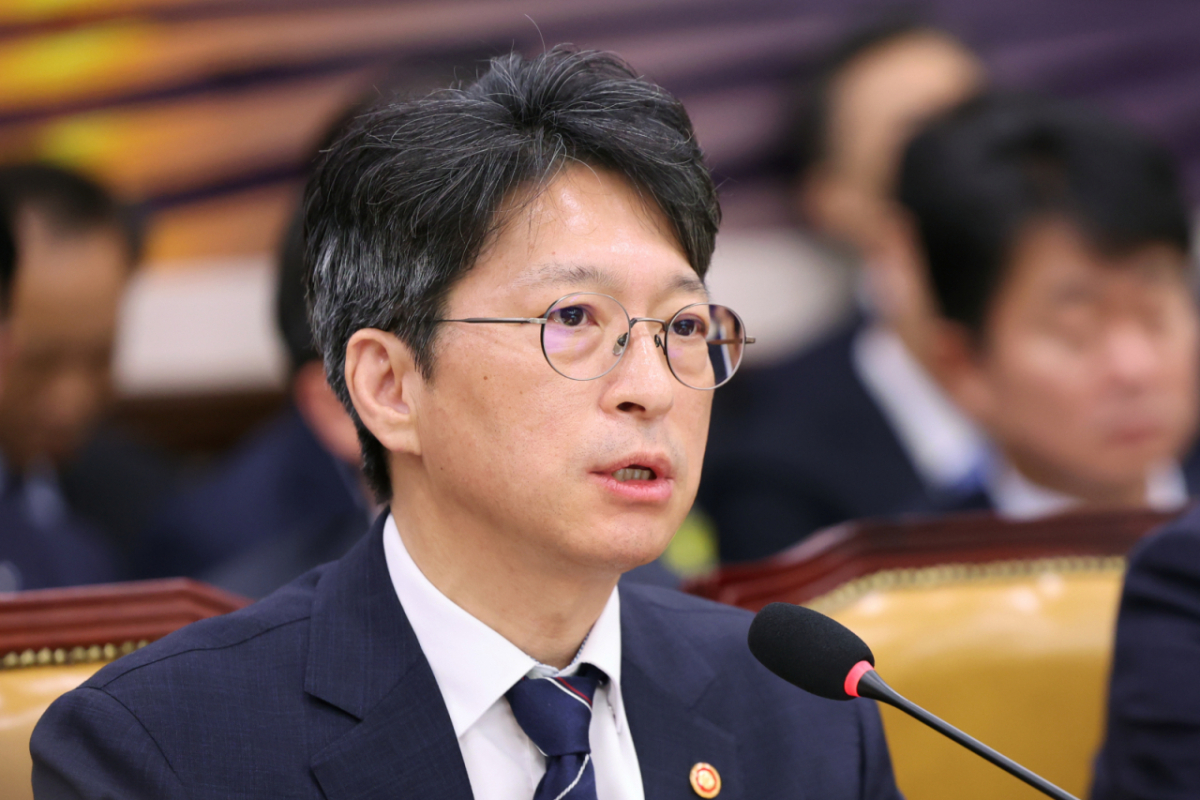 (서울=뉴스1) 황기선 기자 = 홍지선 국토교통부 장관이 23일 서울 여의도 국회 국토교통위원회에서 열린 국토교통부 등에 대한 국정감사 종합감사에서 의원 질의에 답하고 있다. 2026.10.23/뉴스1 Copyright © 뉴스1. All rights reserved. 무단 전재 및 재배포, AI학습 이용 금지. /사진=(서울=뉴스1) 황기선 기자