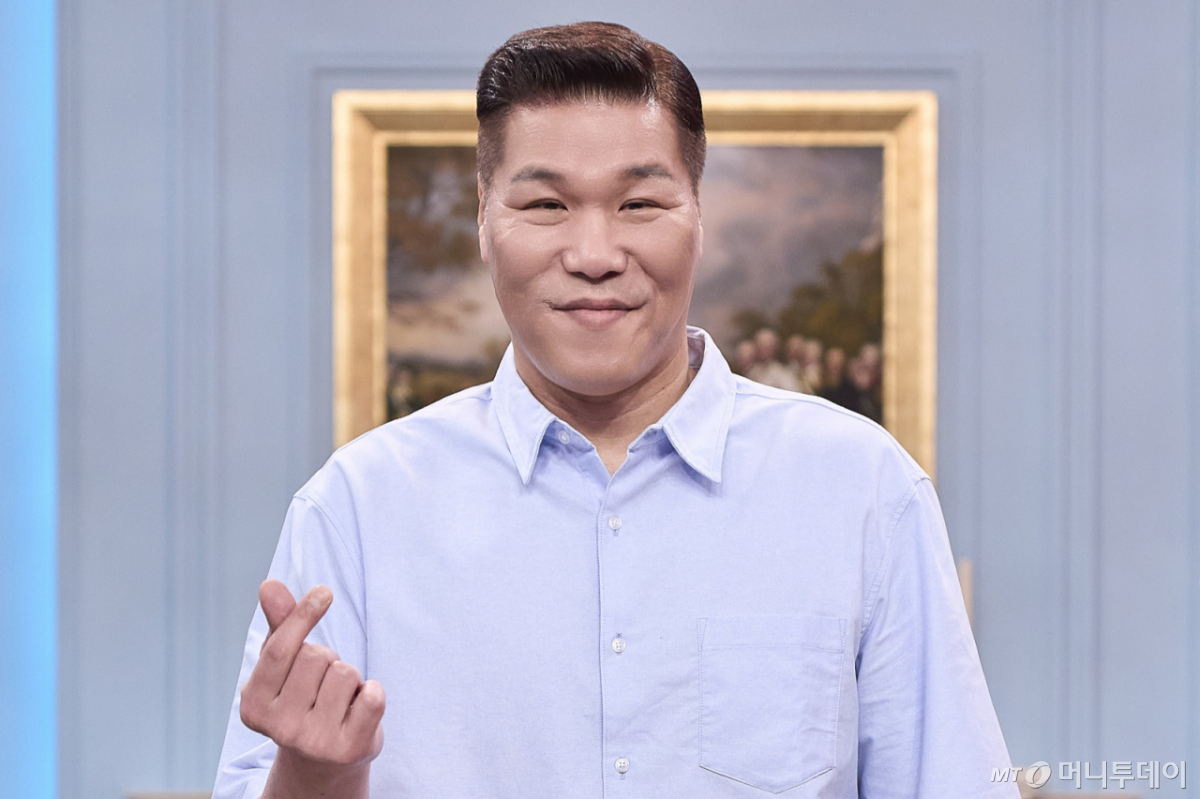 Broadcaster Seo Jang-hoon revealed his ideal type. Broadcaster Seo Jang-hoon. /Photo=Provided by JTBC