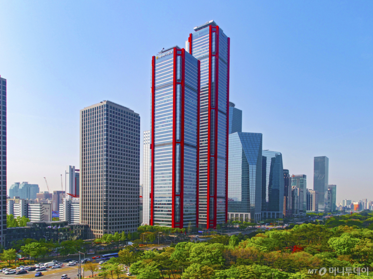 NH투자증권 본사 전경/사진=NH투자증권