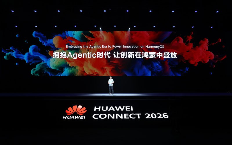 화웨이가 지난 9월 상하이에서 열린 '화웨이 커넥트 2026'에서 에이전트 기반으로 진화한 하모니OS 7과 AI 개발 도구를 소개했다. /사진=화웨이