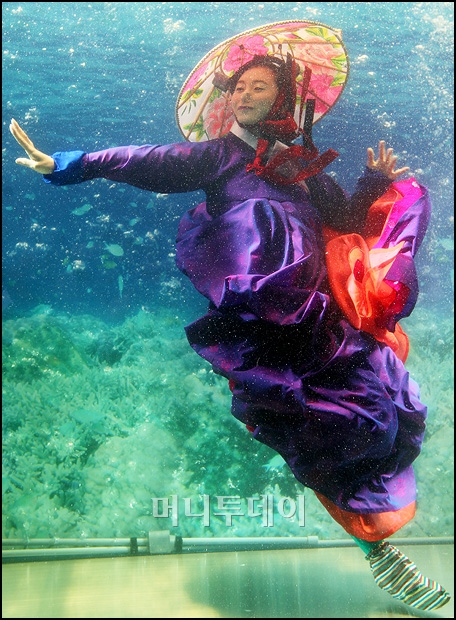 0번째 이미지