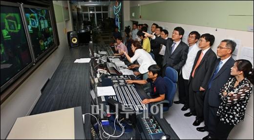 [사진]머니투데이방송 DMB 첫 24시간 경제방송