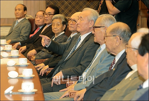 [사진]구국원로회, 한미FTA 강행처리 요구