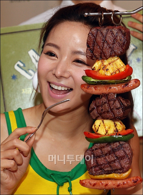 [사진]빕스, 신제품 '브라질리언 쌈바 스테이크' 출시