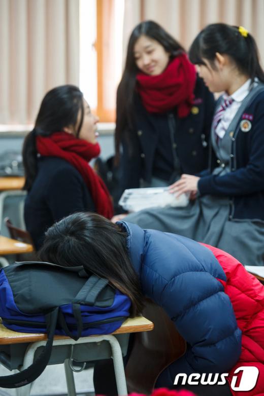 [사진]'수능 피로'