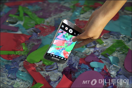 [사진]수중촬영 가능한 갤럭시 S7
