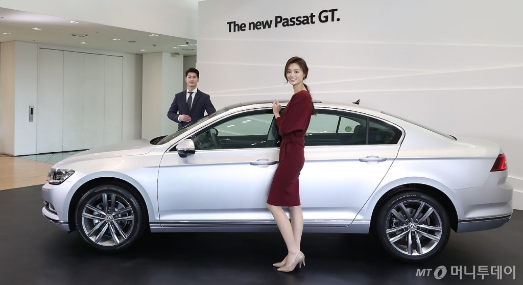 [사진]신형 '파사트 GT' 옆모습