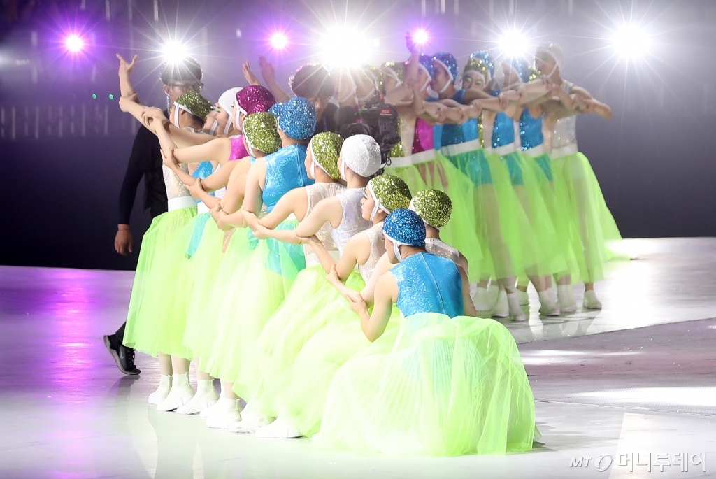 [사진]문명이 깨어나는 빛