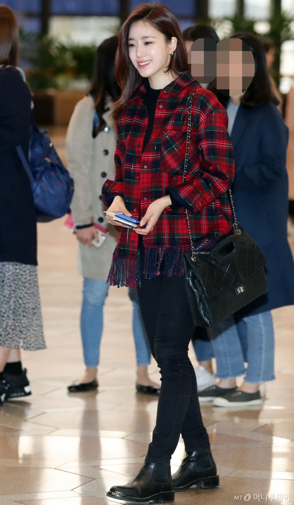 [사진]함은정 '해외일정 떠나요'