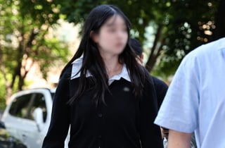 "임신 몰랐다" 거짓말 들통…'모텔 출산 후 살해' 20대 친모 구속 송치